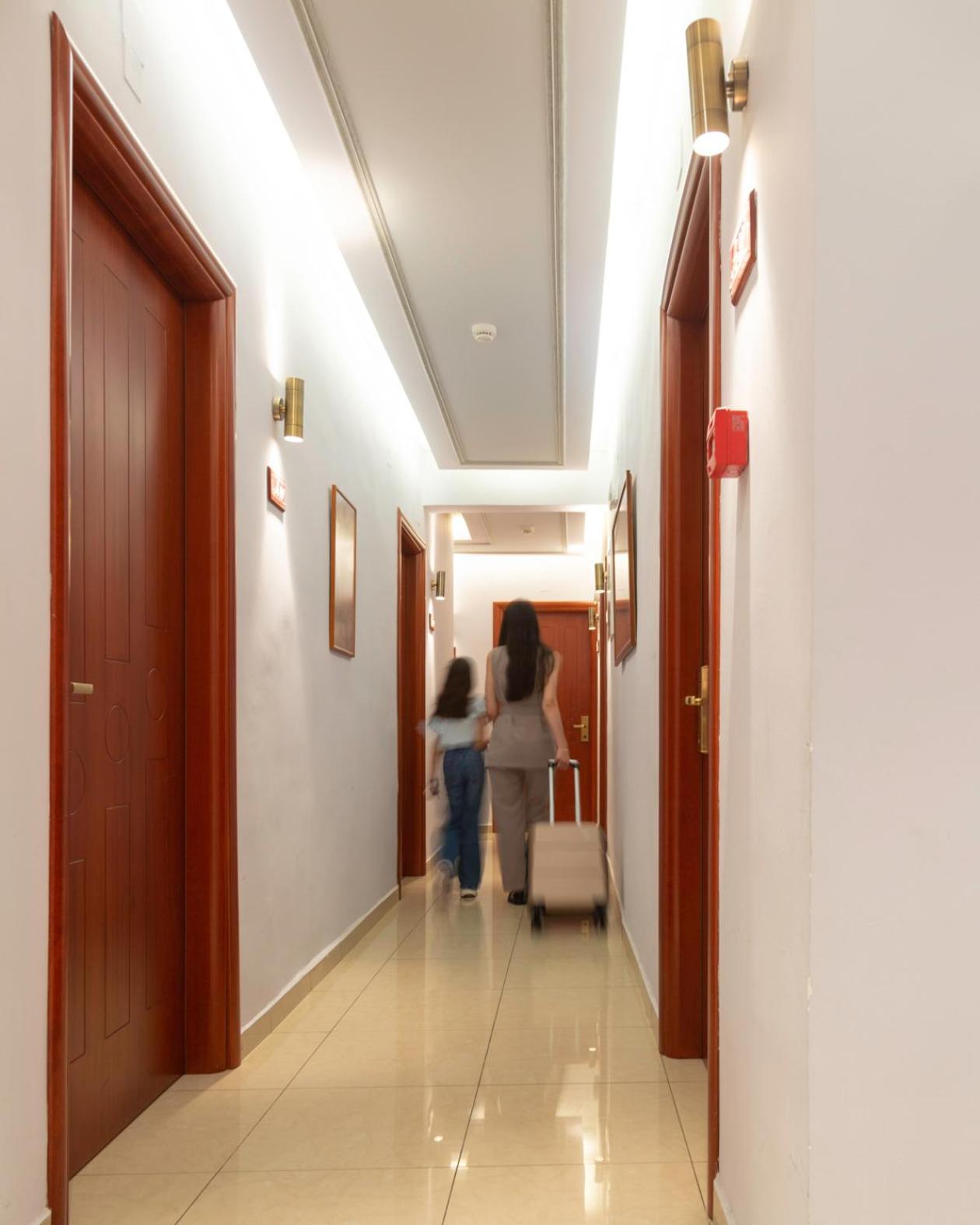 Hotel Avra Кардица Экстерьер фото